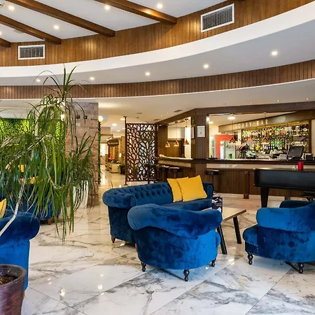 Grand 5*