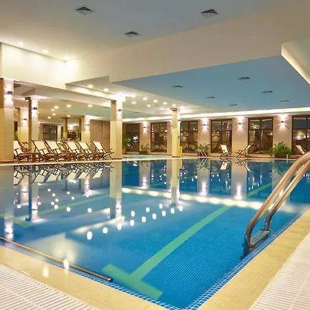 Hotel Grand Velingrado