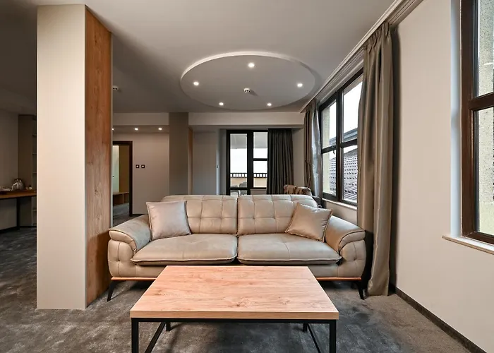 гранд Хотел 5*